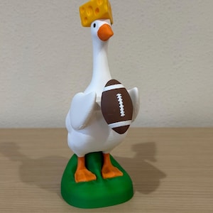 Cute Animal Desk Companion Goose Figurine Magnetic Accessory Holder 7 Inch 3D Printed Office Buddy Statue Quirky Workspace Personality Teacher Appreciation Gift Funny Coworker Present Home Office Charm Conversation Starter Unique Gift Book