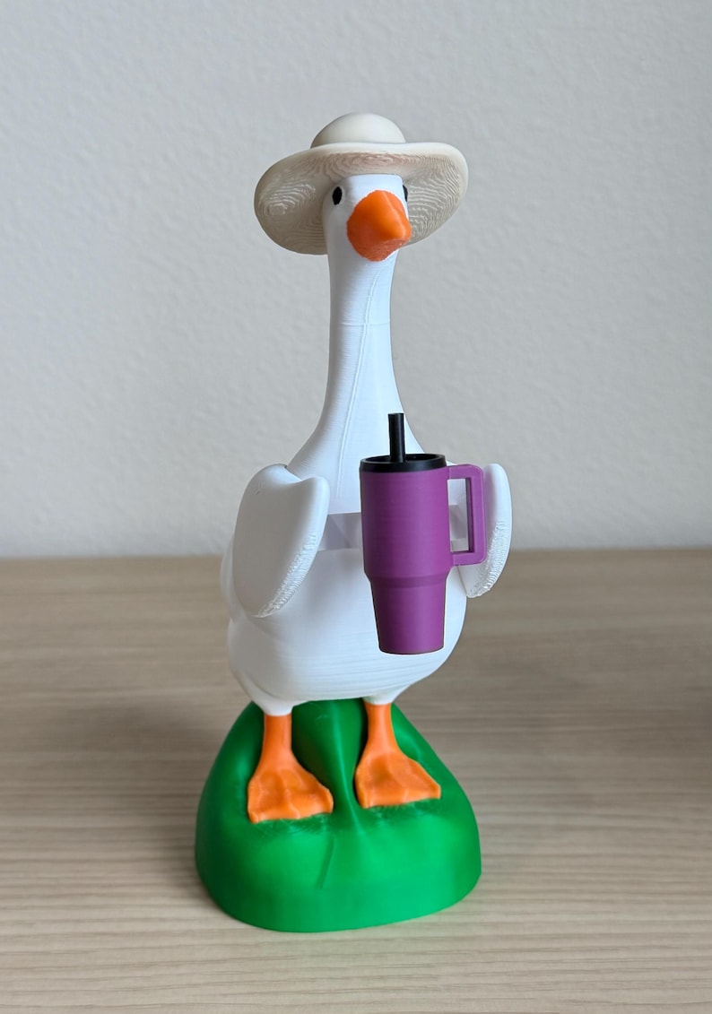 Accesorio de ganso de escritorio, sombrero magnético, complemento de disfraz intercambiable, accesorios de ganso de porche en miniatura, decoración impresa en 3D, lindo juguete de oficina, regalo divertido imagen 10