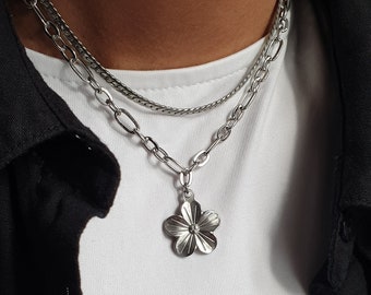 silver flower necklace, pendant cable chain, floral choker