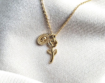 Gold Necklace With Rose Charms, Gold Stainless Steel Rose Necklace, Coquette Jewelery, Valentine's Gift For Girlfriend