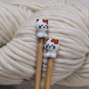Knitting Needle Point Protectors | Kitten Stitch Stoppers | Knitting Notions | Gifts for Knitters | Needle Stoppers