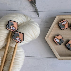 Knitting Needle Point Protectors | Pizza Cat Stitch Stoppers | Knitting Notions | Gifts for Knitters | Needle Stoppers