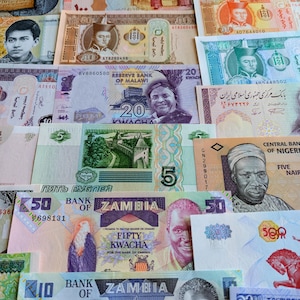 Lot of uncirculated banknotes from different countries, 10, 20, 30, 40, 50, 70 or 100, new UNC