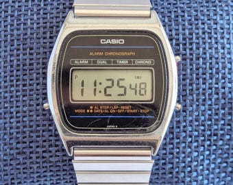 CASIO ヴィンテージ カシオ W-60 アラームクロノグラフ 純正ブレス ヴィンテージ カシオ WR アラーム クロノ デジタル クォーツ