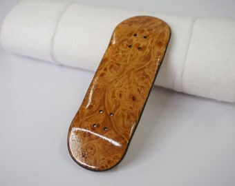 Univerque Fingerboard Deck - TraWoo Maple Root 004 - hc_wb41_w32, symmetrical
