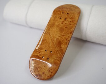 Univerque Fingerboard Deck - TraWoo Maple Root 005 - mc_wb43_w32, symmetrical