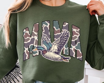 Bluza z nadrukiem Camo Hunting Mama Mallard | Koszulka z nadrukiem Duck Hunting | Koszulka z nadrukiem kaczki krzyżówki | Myśliwi na kaczki | Bluza z nadrukiem Hunting Season Camo