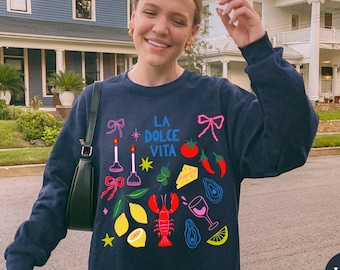 Retro La Dolce Vita Sweatshirt | Italy TShirt | Tomato Girl Summer Shirt | Farmers Market Shirt | Cottagecore Vintage Graphic Tee Sweatshirt