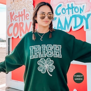 Irish Clover St Patrick&#39;s Day Shamrock Sweatshirt | Irish Clover Shirt | Shamrock Paddy&#39;s Day Shirt | Irish Lucky Clover Lace Shirt