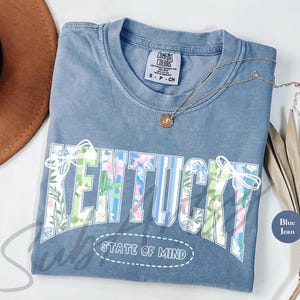 Floral Preppy Kentucky State Of Mind Comfort Colors® Shirt | Coquette Kentucky Shirt | Vintage Floral Kentucky Shirt | Grandmillenial Shirt