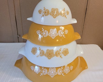 vintage Pyrex Schmetterling Gold Cinderella Rührschüsseln Set