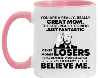 Taza rosa de Trump, regalo para mamá - Regalos para mamá de parte de su hija o hijo - Regalo de cumpleaños para mamá, regalos divertidos para mamá, regalos sarcásticos para mamá