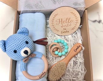 Neutral Baby Gift Set| 5 COLOUR OPTIONS | Personalised Gift | Personalised Baby Rattle | Crochet Toy | Bamboo Hairbrush | Swaddle Blanket
