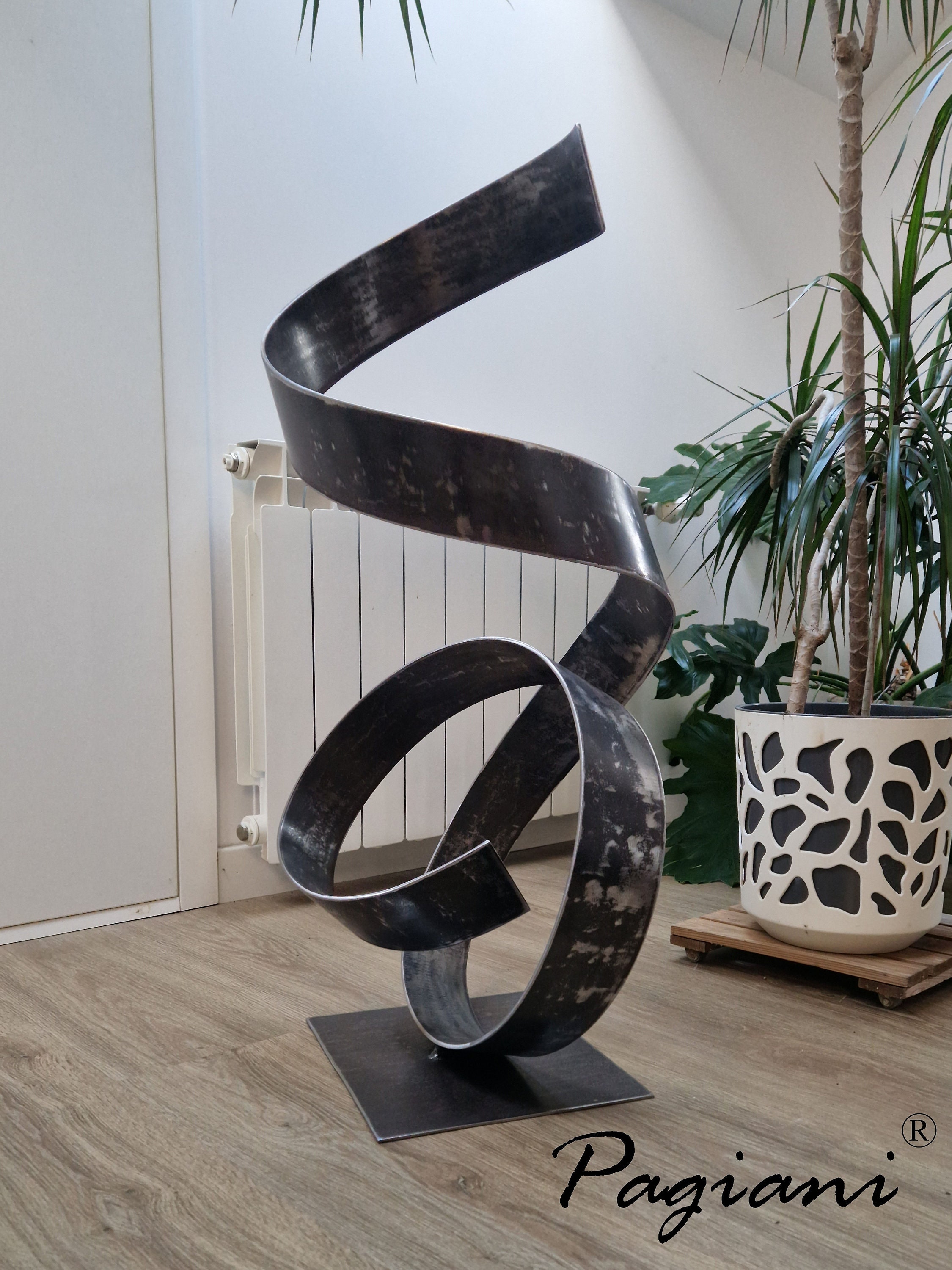 Abstract Indoor Outdoor Art, Garden Sculpture, Spiral Abstract, Steel ...