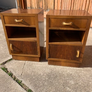 Italiaanse art-deco-nachtkastjes, jaren 1930, set van 2&quot;