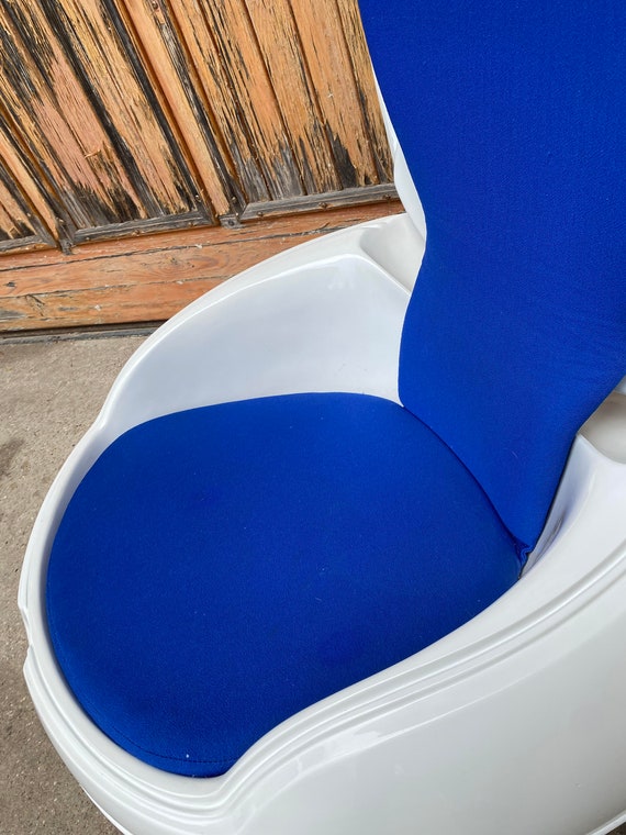 White Garden Egg Chair by Peter Ghyczy, 1968 - Etsy