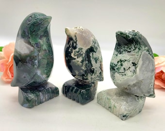 Grandes esculturas de pingüino de cristal de ágata musgosa: tú eliges