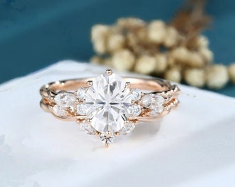 Oval Cut Moissanite Wedding Ring Set 14K Yellow Gold Nature Inspired Ring, Promise Ring for Woman, Oval Diamond Engagement Ring