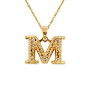 Ciondolo in oro massiccio 14K con piccolo zircone cubico dalla A alla Z, disponibile in 26 lettere diverse.