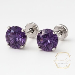 Lab Alexandrite 14K Real Yellow Gold Light Weight Gold sold in 1 Pair Round Solitaire Lab Alexandrite   Earrings stud.