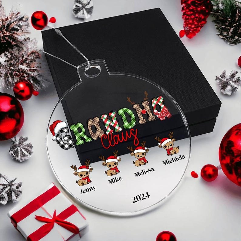 Grandma Ornament, New Grandma Gift, Baby Announcement, Grandma Custom Ornament, New Baby Reveal gift, Mothers Day Gift for grandma, Acrylic immagine 6