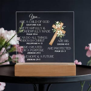 Placa acrílica con versículo bíblico personalizado para niños, luz nocturna con afirmación, decoración de escritorio para niños, regalo de confirmación o bautismo, niño de Dios.