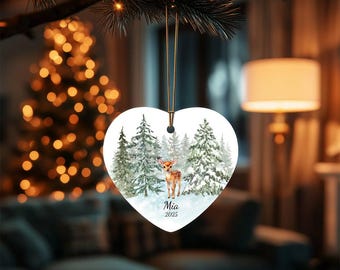 Ornement de Noël personnalisé en forme de cœur, motif faon aquarelle, cadeau pour enfant, Joyeux Noël avec nom et année au choix, décoration pour enfant.