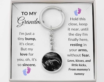 Grandma To Be Sonogram Keychain - Baby Announcement Gift, New Grandmother Announcement Necklace, Grandma Pregnancy Announcement, Christmas