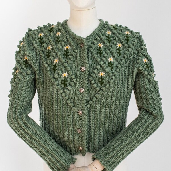 Vintage Austrian Hand Knitted Cardigan S SIZE / Green Wool Embroidered Cardigan / Vintage Cottage Core Knit