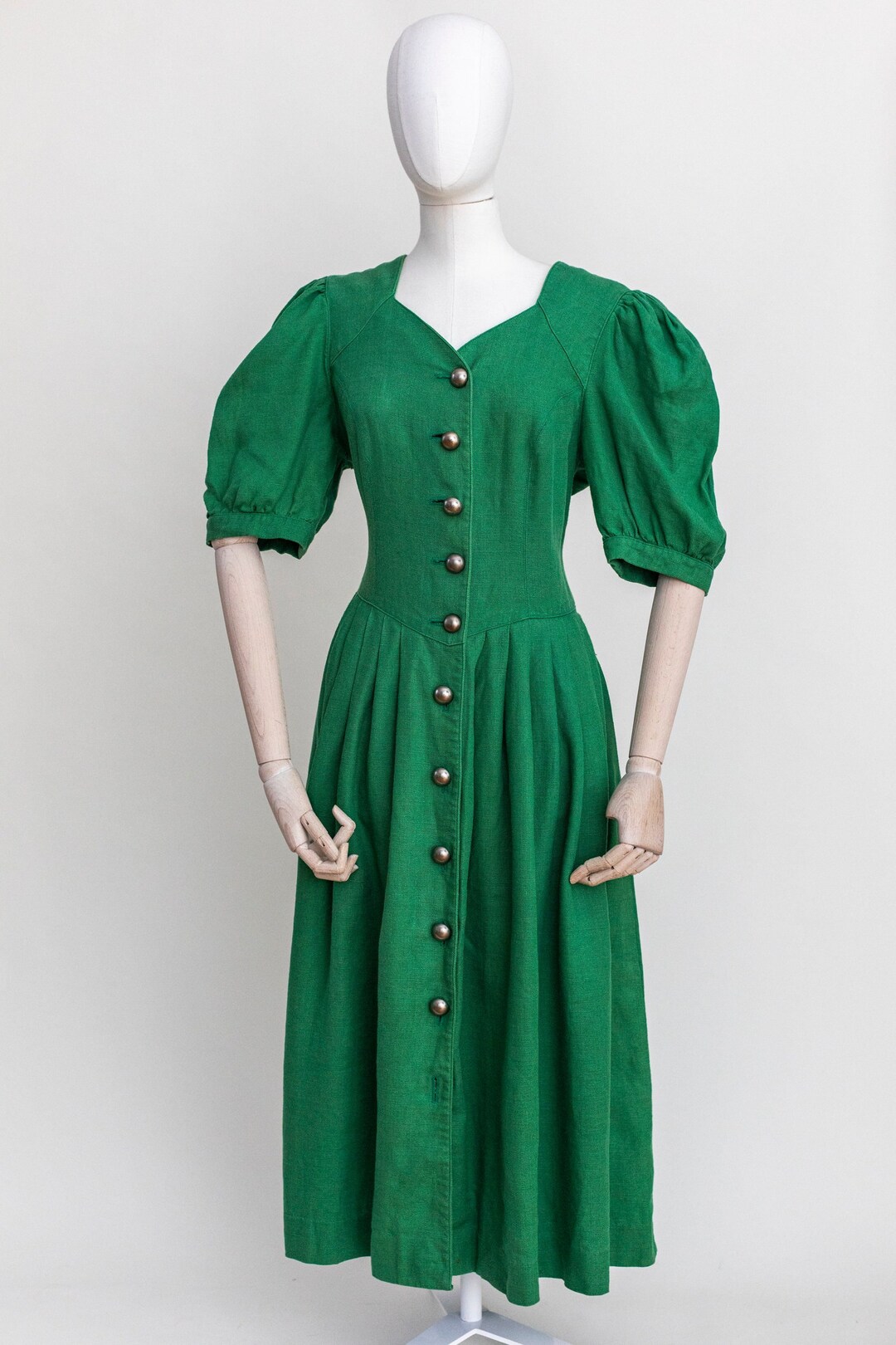 1980's Vintage Austrian Green Linen Volk Dress | Cottagecore