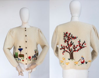 Vintage Austrian Hand Knitted Cardigan / Beige Wool Countryside Motifs Embroidered Cardigan / Vintage Cottage Core Knit