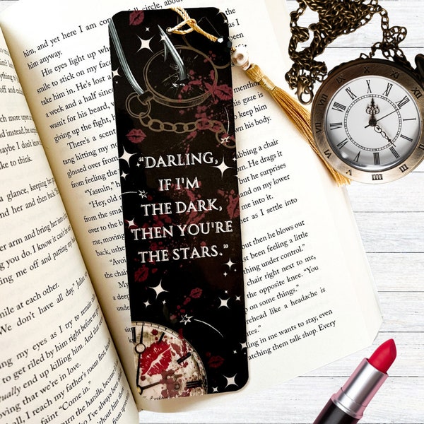 Dark Fairy Tales Lesezeichen | Ein- oder beidseitig eingehakt / genarbt | Geschenke für Leseratten | Laminiert mit Quaste | Buchclub | Buch Accessoire