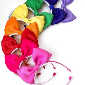 Faixa de cabeça com laço em pé para meninas, faixa colorida com laço, laço fofo na faixa de cabeça para meninas