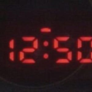 Time-shop-uk Retro LED watch - Gold - Homage to the 1970s vintage Digital LED LCD Space Age Futuristic watches 29 image 8