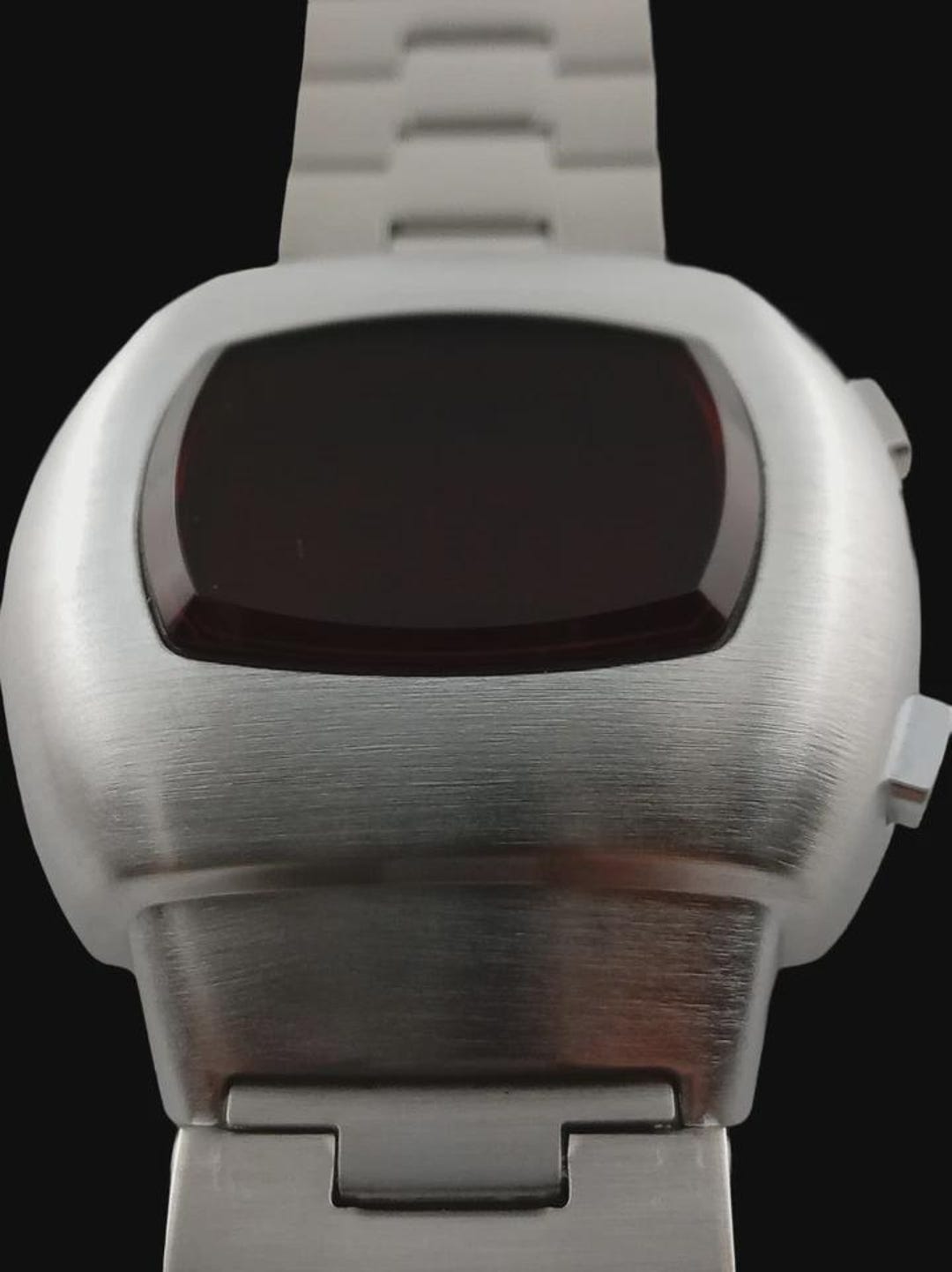 Time-shop-uk Retro LED Watch -silver- Homage to the 1970s Vintage ...