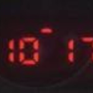 Time-shop-uk Retro LED watch - Gold - Homage to the 1970s vintage Digital LED LCD Space Age Futuristic watches 29 image 9