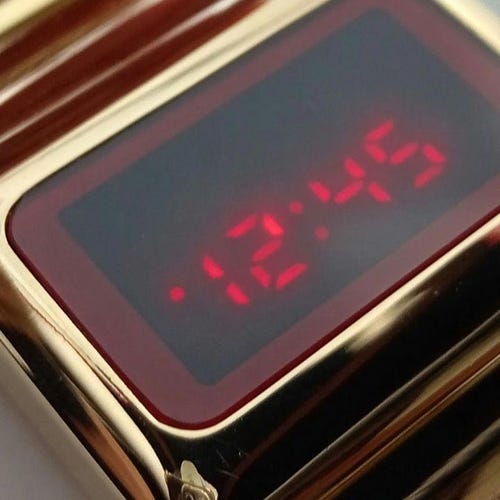 Time-shop-uk レトロ LED 腕時計 - シルバー - 1970 年代のビンテージ