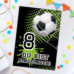Einladungskarten zum 8. Kindergeburtstag Fussball Fußball Einladungen zum achten Geburtstag Jungen coole Geburtstagseinladungen für Jungs