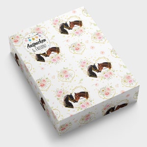 Geschenkpapier Pferd Kindermotiv für kleine Geschenke für Kindergeburtstag Weihnachten (A3-Format incl. Aufkleber und Verschlusspunkte)