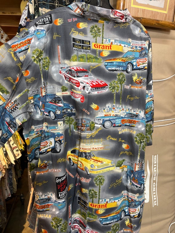 Hot Wheels Aloha Collectable dress button down me… - image 5