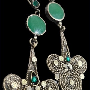 Kuchi Afghan Tribal Vintage Retro handmade spiral wirework Malachite earrings.