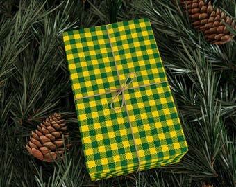Oregon Ducks Plaid Wrapping Paper: Green & Yellow Gift Wrap