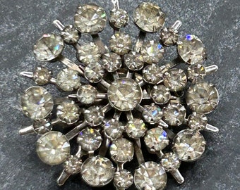 Fabulous Vintage Crystal Snowflake Brooch, Vintage Costume 1940s Pin, Gift for Her, Collectible Vintage, Vintage Brooch