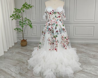 Hochzeitskleid, feenhaft, bunt, bestickt, bauschiges Netz-Hochzeitskleid, schulterfrei, herzförmiger Overlay-Tüll, Champagner-Blumen-Brautkleid
