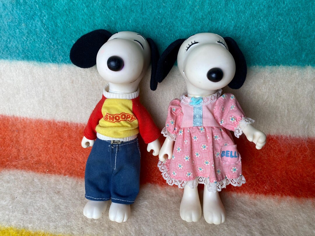Snoopy Belle Porcelain Hina Doll Set main image 1