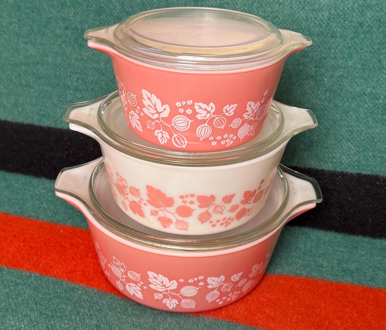 Vintage Rare Pyrex Pink Gooseberry Casserole Dish Set in Original Box ...