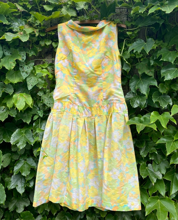 Vintage 1960s Spring Pastel Dress Mod