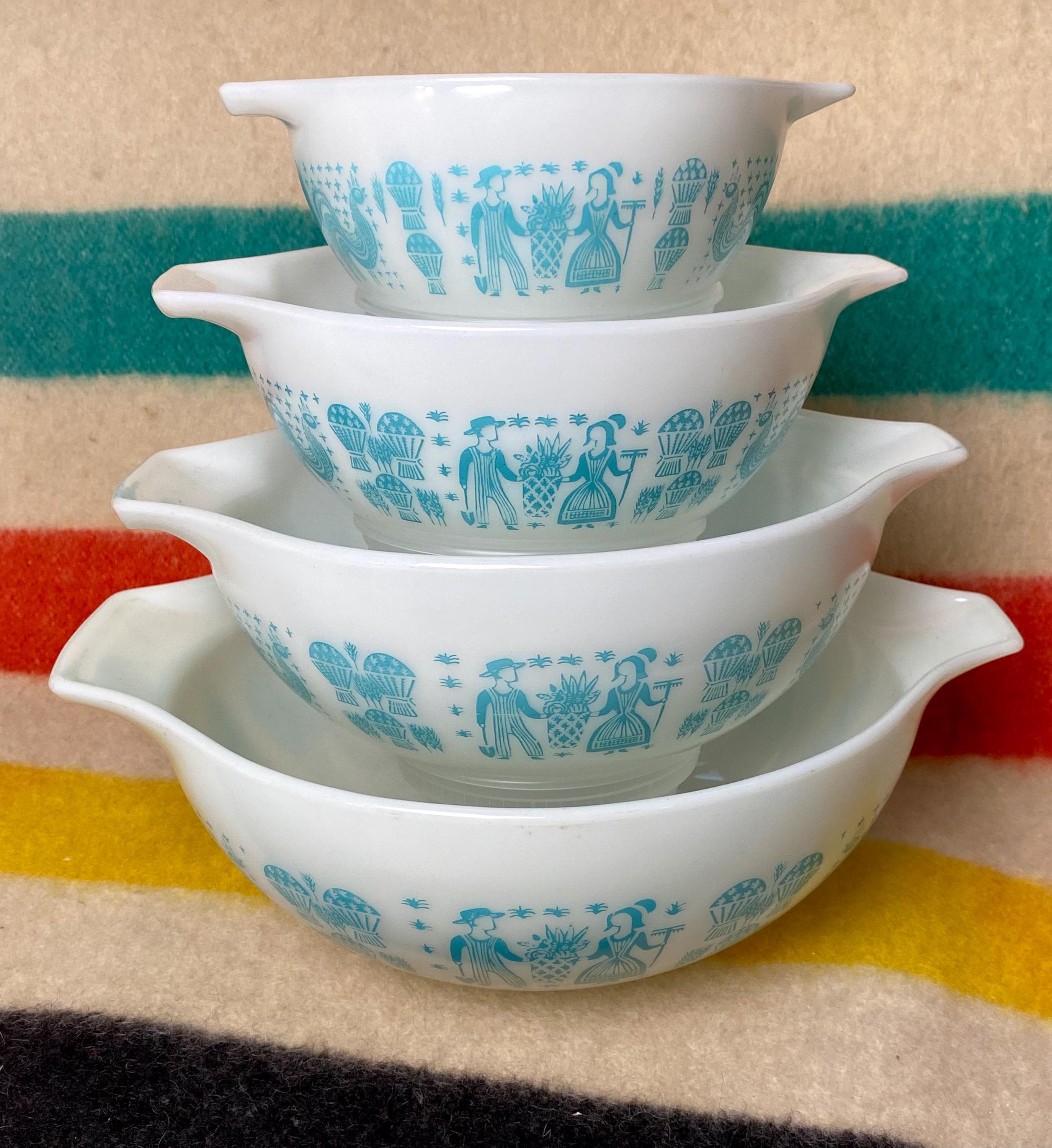 Vintage Rare Pyrex Reverse Butterprint Cinderella Handle Mixing