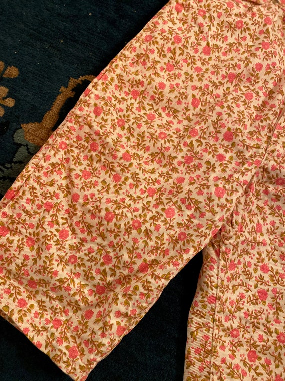 Vintage Ladies Wrangler Long Shorts Pink Floral 1… - image 5