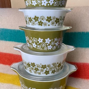 Vintage Pyrex Spring Blossom Casserole Dish Set 471 472 473 474 475 Mid Century Kitchen 1970s